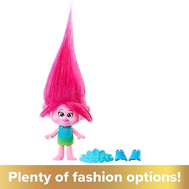DreamWorks Trolls Band Together Queen Poppy Posable Doll