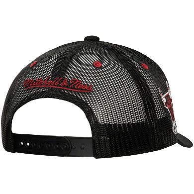 Men's Mitchell & Ness Black Chicago Bulls Team Seal Trucker Snapback Hat