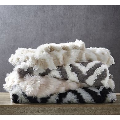 Benicio Knit Throw Luxuriously Soft