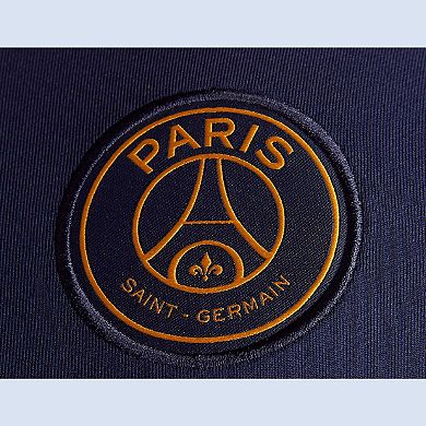 Men's Nike Navy Paris Saint-Germain 2023/24 Strike Drill Performance Raglan Quarter-Zip Long Sleeve Top