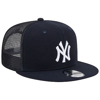 Men's New Era Navy New York Yankees Team Color Trucker 9FIFTY Snapback Hat