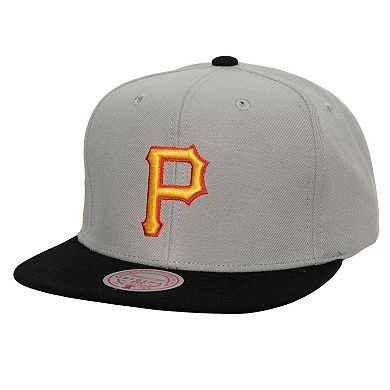 Men's Mitchell & Ness Gray Pittsburgh Pirates Cooperstown Collection Away Snapback Hat