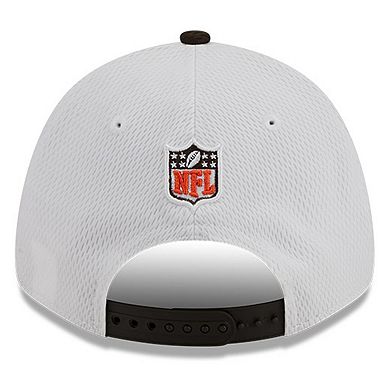 Men's New Era  White/Brown Cleveland Browns 2023 Sideline 9FORTY Adjustable Hat