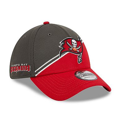 Men's New Era Pewter/Red Tampa Bay Buccaneers 2023 Sideline 39THIRTY Flex Hat