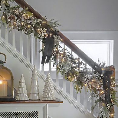 National Tree Company HGTV Home Collection 6-ft. Pre-Lit Artificial Christmas Garland