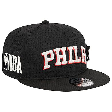 Men's New Era Black Philadelphia 76ers Post-Up Pin Mesh 9FIFTY Snapback Hat