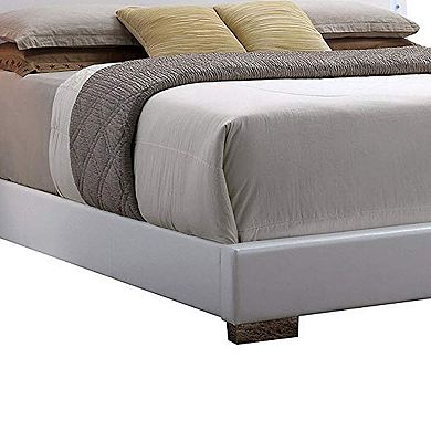 Contemporary Style Queen Size Wooden Panel Bed with Headboard, White