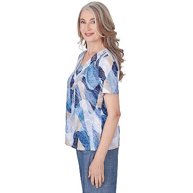 Petite Alfred Dunner Wavy Abstract Print V-Neck Short Sleeve Top