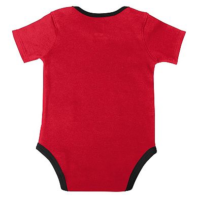 Infant Red/Black/Gray Chicago Bulls Bank Shot Bodysuit, Hoodie T-Shirt & Shorts Set
