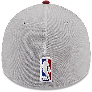 Men's New Era Gray/Wine Cleveland Cavaliers Tip-Off Two-Tone 39THIRTY Flex Hat