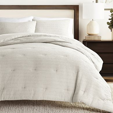 Home Collection All Season Down-Alternative Waffle Textured Comforter Set with Sham