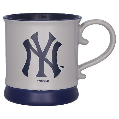 The Memory Company New York Yankees 16oz. Fluted Mug with Swirl Handle