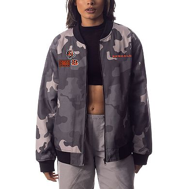 Unisex The Wild Collective Gray Cincinnati Bengals Camo Bomber Jacket