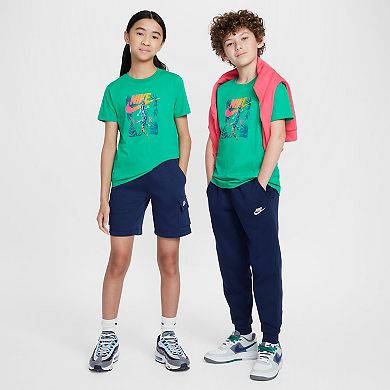 Kids 8-20 Nike Graphic T-Shirt