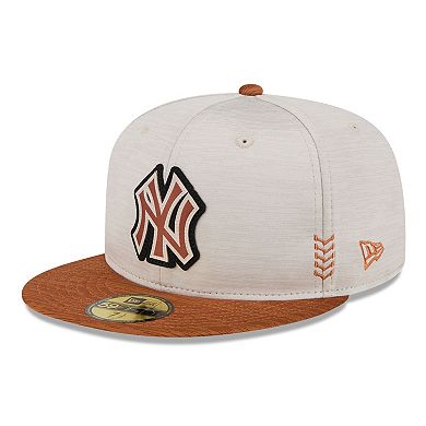 Men's New Era Stone/Brown New York Yankees 2024 Clubhouse 59FIFTY Fitted Hat