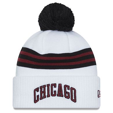 Men's New Era  White Chicago Bulls 2022/23 City Edition Official Cuffed Pom Knit Hat