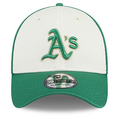Men's New Era White/Green Oakland Athletics 2024 St. Patrick's Day 39THIRTY Flex Fit Hat
