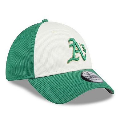 Men's New Era White/Green Oakland Athletics 2024 St. Patrick's Day 39THIRTY Flex Fit Hat