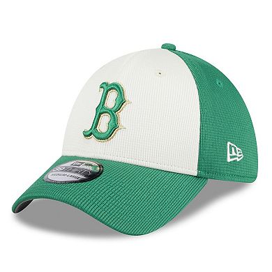 Men's New Era White/Green Boston Red Sox 2024 St. Patrick's Day 39THIRTY Flex Fit Hat