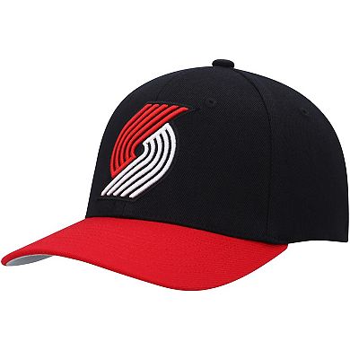 Men's Mitchell & Ness Black/Red Portland Trail Blazers MVP Team Two-Tone 2.0 Stretch-Snapback Hat