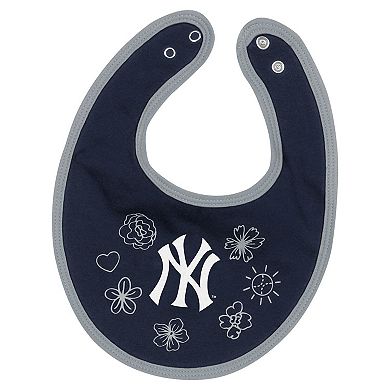 Girls Newborn & Infant Fanatics Branded Gray New York Yankees Happy Baseball Bodysuit, Bib & Bootie Set