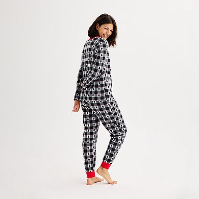 Women's Jammies For Your Families® Winter Plaid Pajama Top & Jogger Pajama Bottoms Set