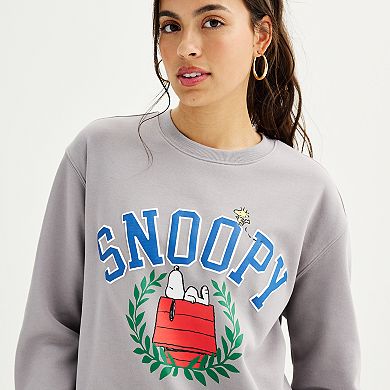 Juniors' Snoopy Crewneck Graphic Pullover