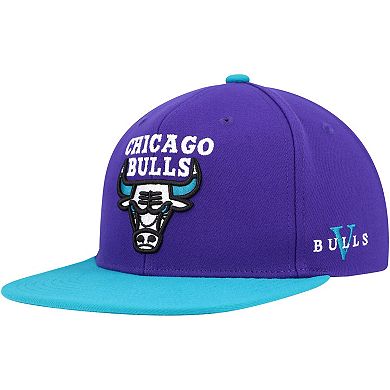 Men's Mitchell & Ness Purple/Teal Chicago Bulls Core Snapback Hat
