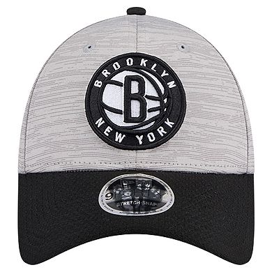 Men's New Era Heather Gray/Black Brooklyn Nets Active Digi-Tech Two-Tone 9FORTY Adjustable Hat