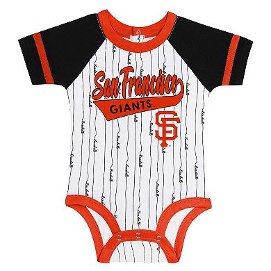 Newborn & Infant White San Francisco Giants Base Hitter Bodysuit, Bib & Bootie Set