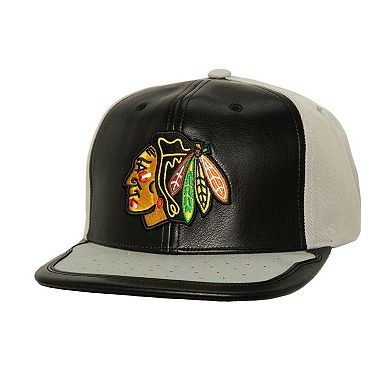 Men's Mitchell & Ness Black/Gray Chicago Blackhawks Day One Snapback Hat