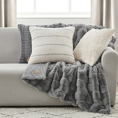 Koolaburra by UGG Ellowyn Faux Fur Throw