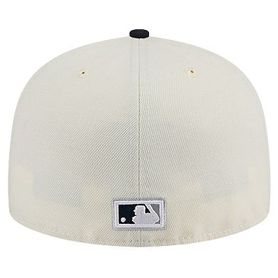 Men's New Era White New York Yankees Cooperstown Collection Chrome 59FIFTY Fitted Hat