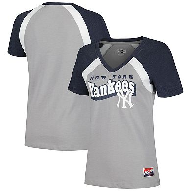 Women's New Era Gray New York Yankees Heathered Raglan V-Neck T-Shirt