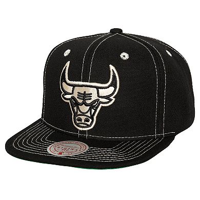 Men's Mitchell & Ness Black Chicago Bulls Energy Contrast Snapback Hat