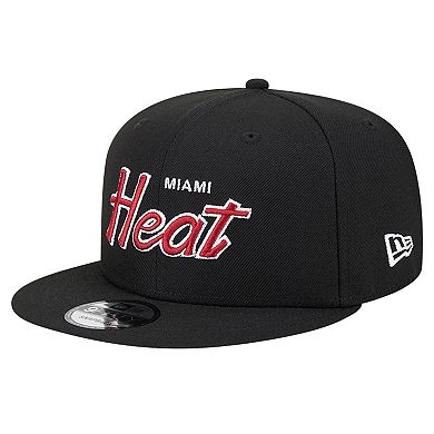 Men's New Era Black Miami Heat Evergreen Script Side Patch 9FIFTY Snapback Hat