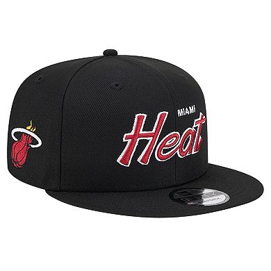 Men's New Era Black Miami Heat Evergreen Script Side Patch 9FIFTY Snapback Hat