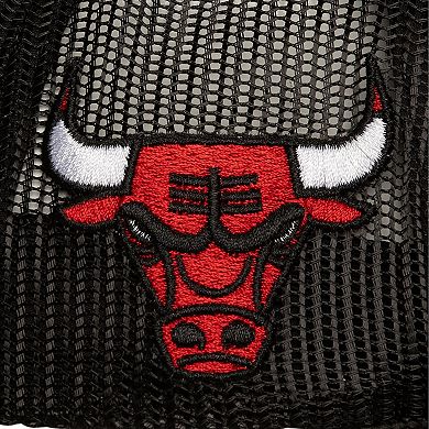 Men's Mitchell & Ness Black Chicago Bulls Script Sidepatch Trucker Adjustable Hat
