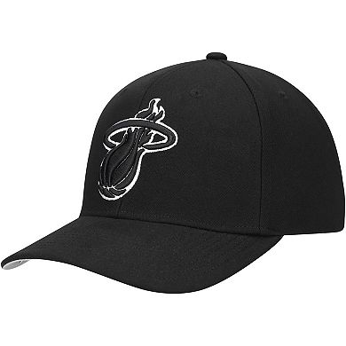 Men's Mitchell & Ness Black Miami Heat Panda Adjustable Hat