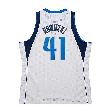 Men's Mitchell & Ness Dirk Nowitzki White Dallas Mavericks 2010/11 Hardwood Classics Swingman Jersey