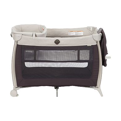 Safety 1st Play-and-Stay Playard