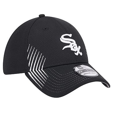 Men's New Era Black Chicago White Sox Active Dash Mark 39THIRTY Flex Hat