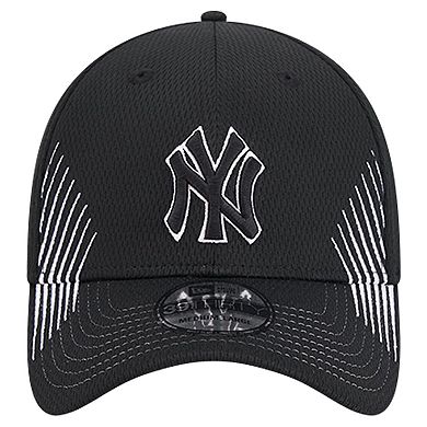 Men's New Era Black New York Yankees Active Dash Mark 39THIRTY Flex Hat