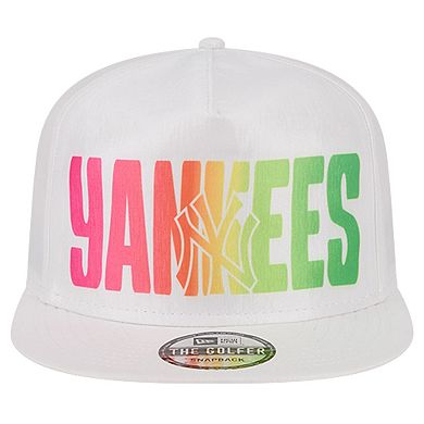 Men's New Era White New York Yankees Spring Spectrum Golfer Snapback Hat