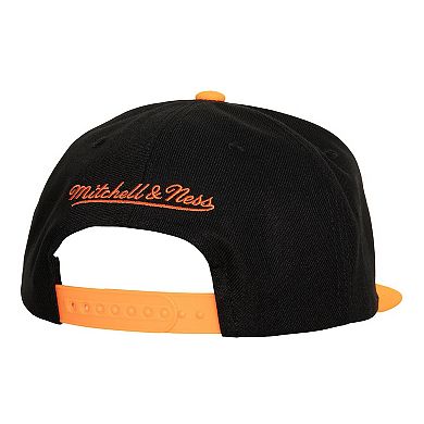 Men's Mitchell & Ness Black Philadelphia Flyers Core Team Ground 2.0 Snapback Hat