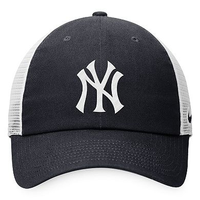 Men's Nike Navy New York Yankees Evergreen Club Trucker Adjustable Hat