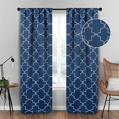 SUPERIOR Imperial Trellis Blackout Rod Pocket Curtain Set