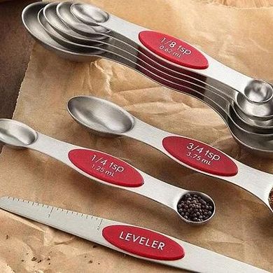 Red Magnetic Dual-sided Measuring Spoons Set