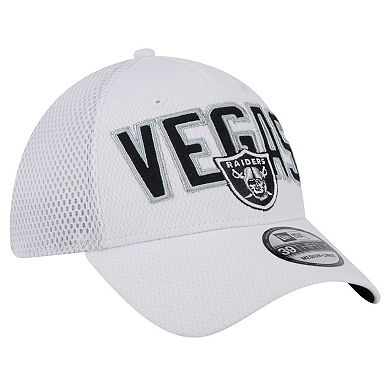 Men's New Era White Las Vegas Raiders Breakers 39THIRTY Flex Hat