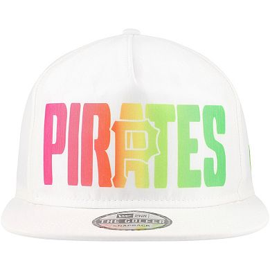 Men's New Era White Pittsburgh Pirates Spring Spectrum Golfer Snapback Hat